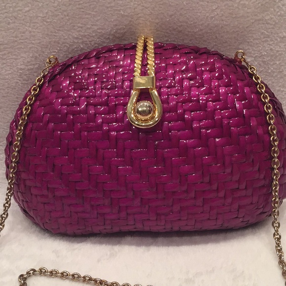 Vanessa Handbags - Vtg Vanessa purple woven basket style purse